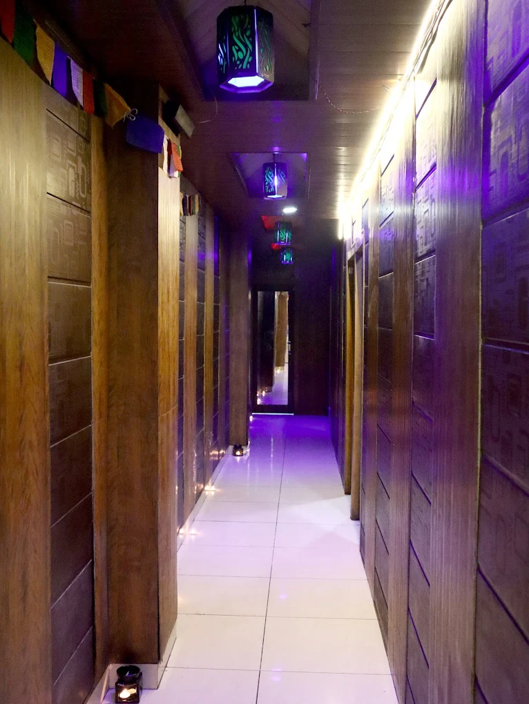 Spa Corridor